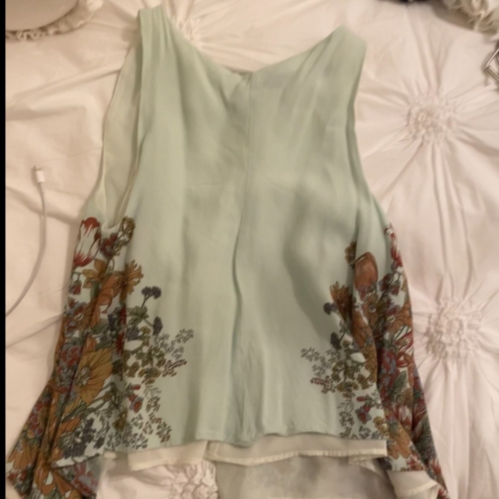 zara flower blouse!